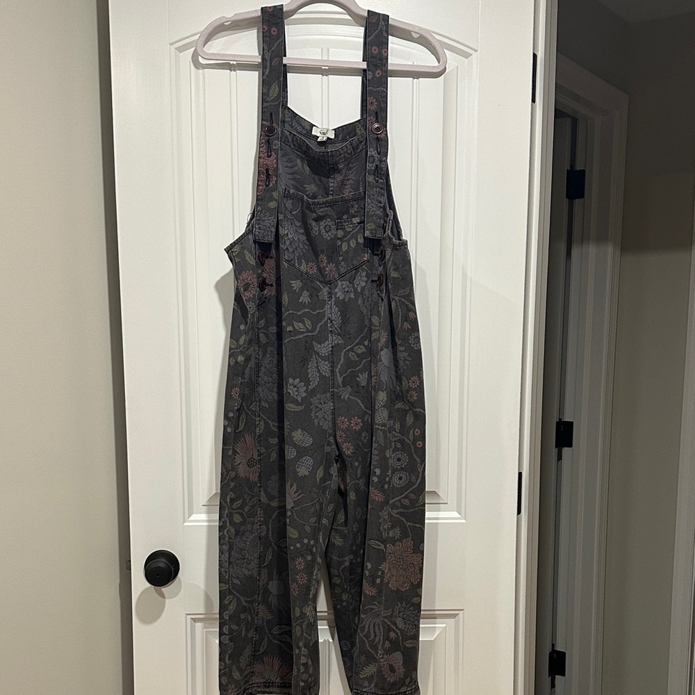 Easel Floral Overalls